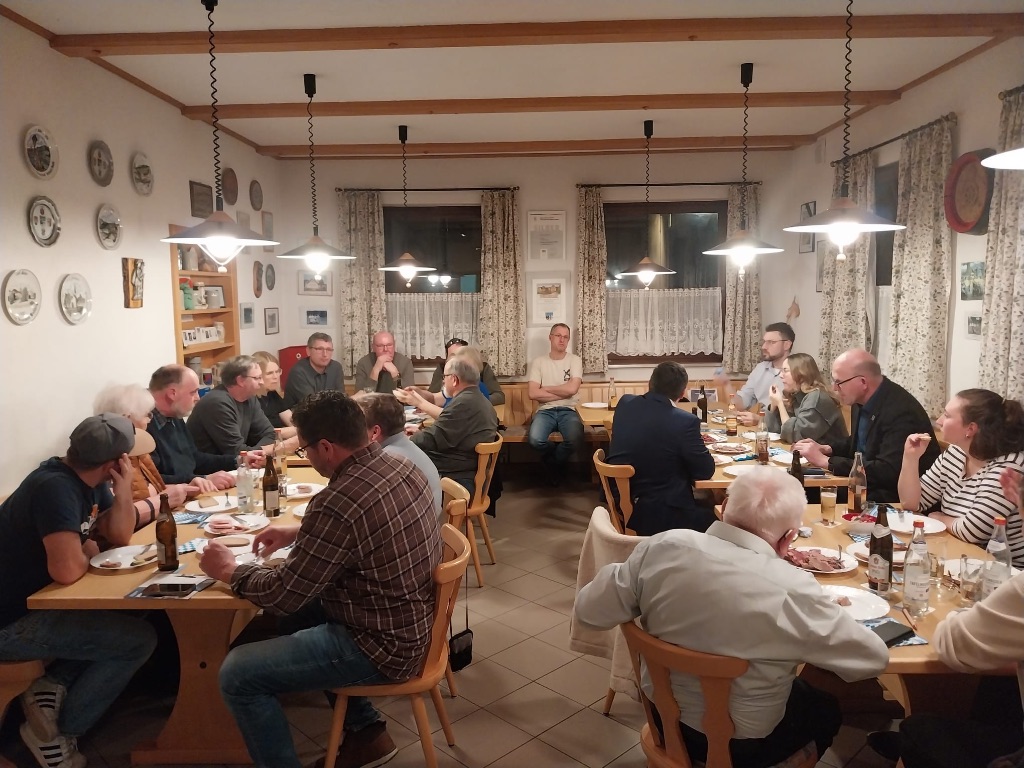 Wahlversammlung in Nickersfelden